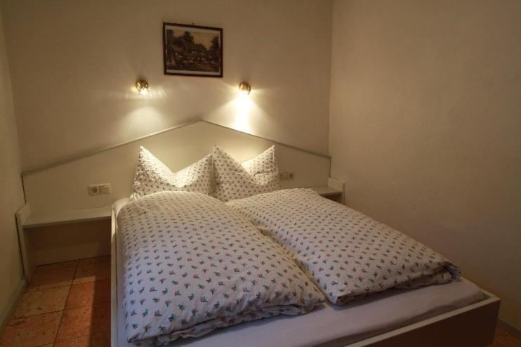 Gaestehaus Pfefferle Hotel Garni Und Ferienwohnungen Зігмарінген Екстер'єр фото